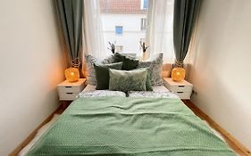 Apartment Mit Grossem Balkon In Hannover Nordstadt